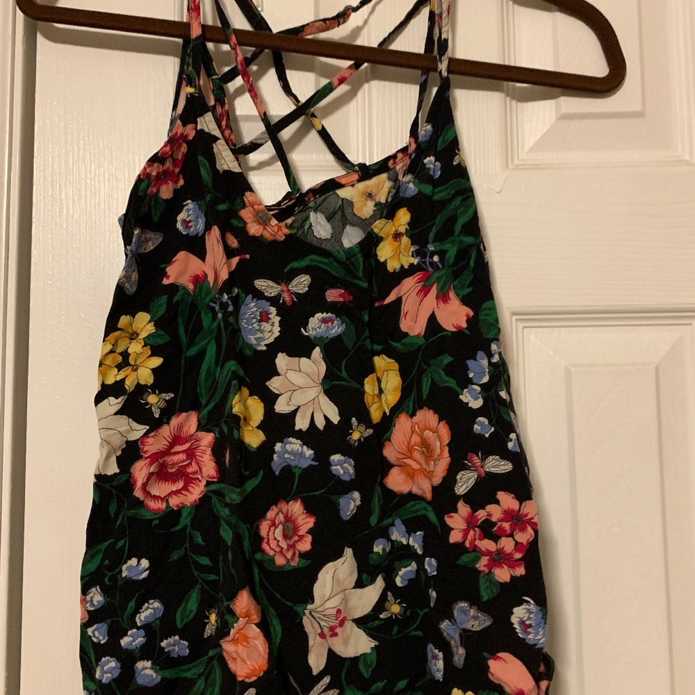 Floral tank